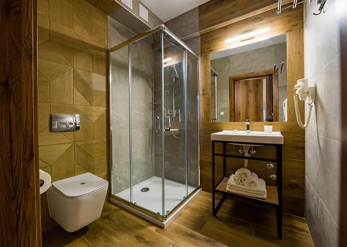 Maria 4 Couette-café